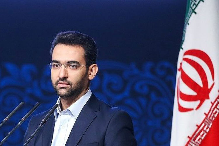 وزیر ارتباطات: اعتقادی به قطع کردن فضای مجازی ندارم